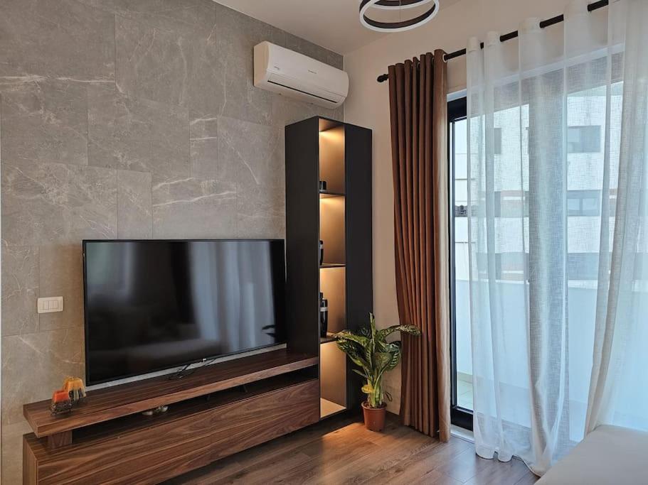 Deluxe Flat With Garden_Tirana Apartment Luaran gambar